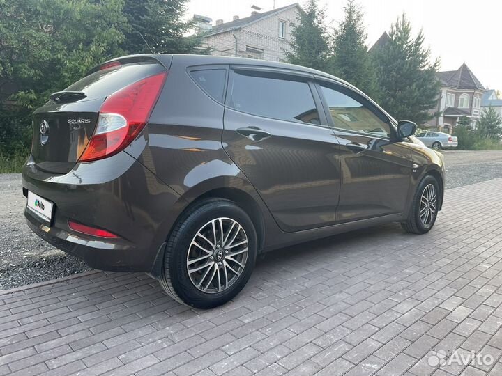 Hyundai Solaris 1.6 AT, 2015, 129 000 км