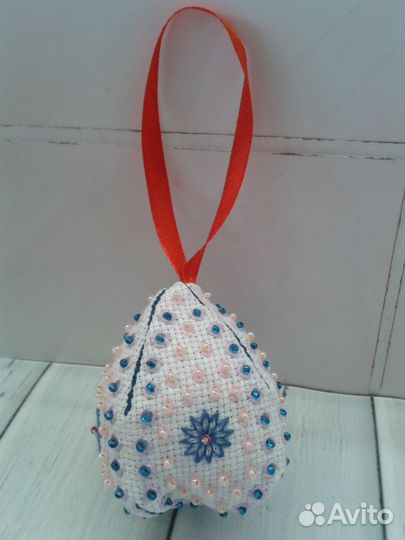 Пасхальное украшение ручной работы