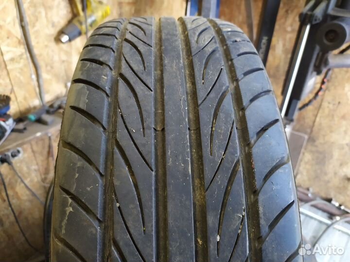 Yokohama S.Drive AS01 185/55 R15 82V