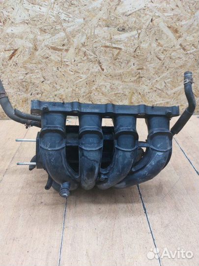 Коллектор впускной Opel Agila A К12В