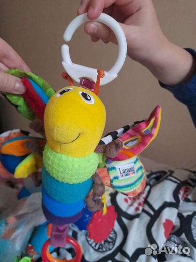 Слоник вибрирующий,пчелка,игрушка на коляску