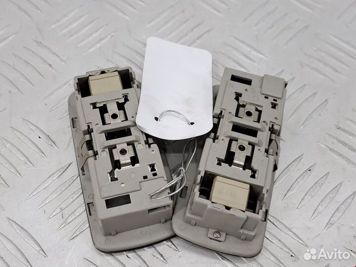 Фонарь салона (плафон) Renault Koleos 2008