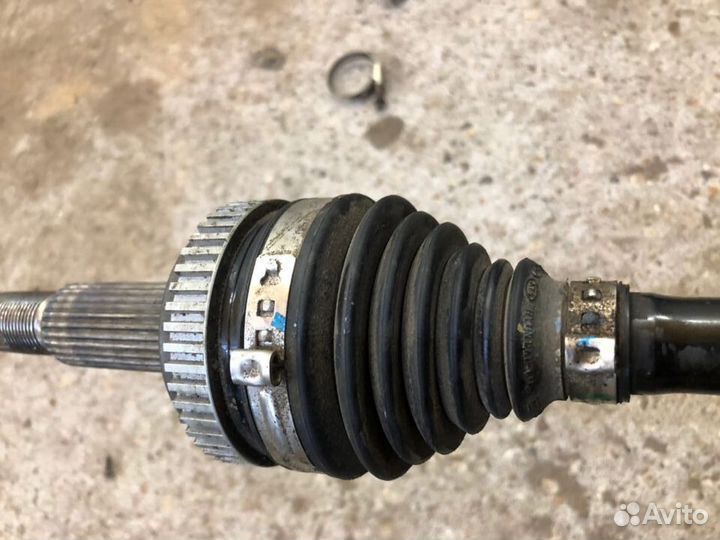 Привод задний левый Hyundai Ix35 2014LM D4HA