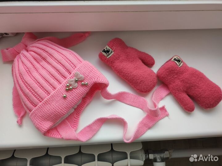 Шапка и варежки для девочки
