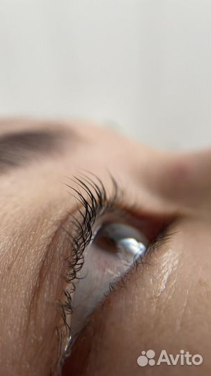 Окрашивание, ламинирование бровей и ресниц