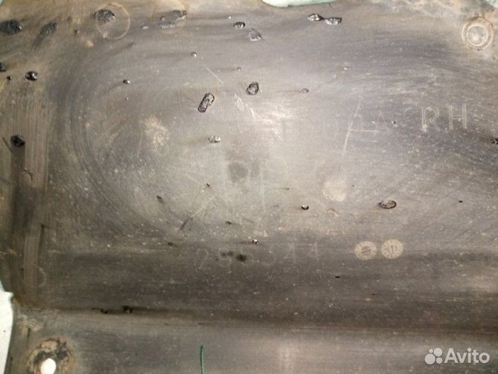 Подкрылок задний правый Nissan Qashqai+2 JJ10E