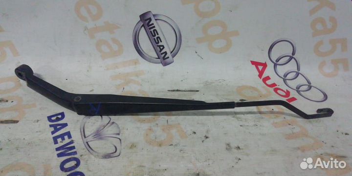 Поводок дворника щетка держатель Chery indiS