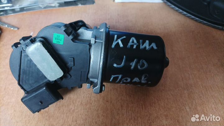 Нисан Кашкай правый руль J10 мотор дворника перед