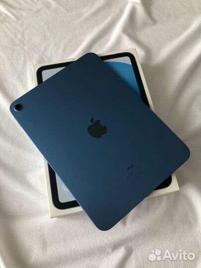 iPad 10.9