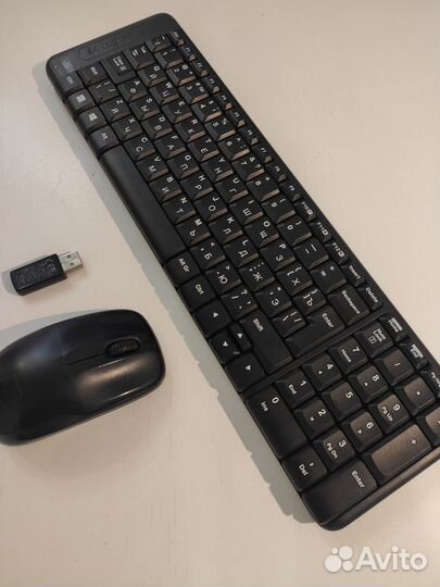 Набор клавиатура + мышь Logitech K220