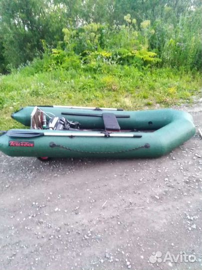 Лодка с мотором