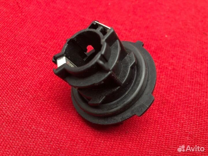 Цоколь поворотника фары передний Fiat Punto 199