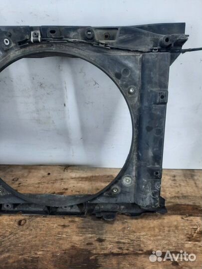 Диффузор (кожух) вентилятора Peugeot 308 хэтчбэк 5