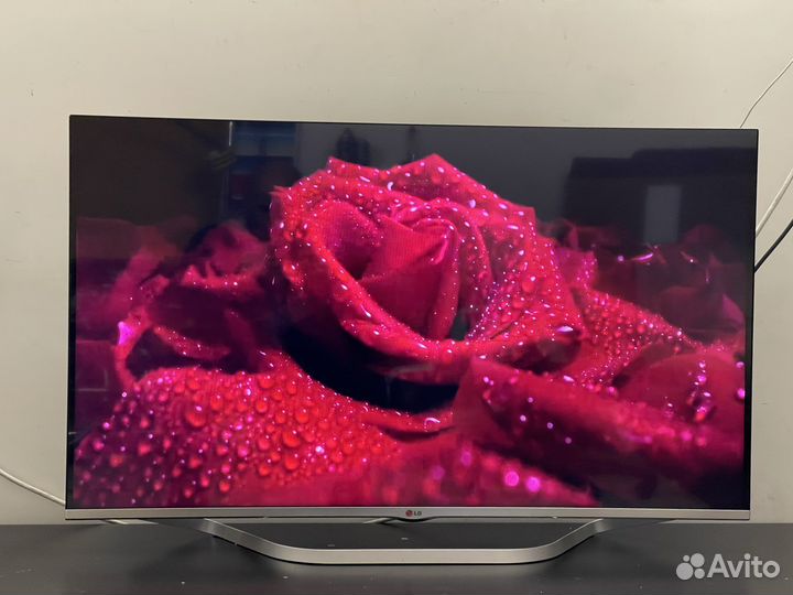 Телевизор WI-FI SMART LG 47LB679V. 200гц