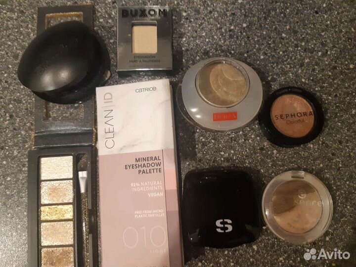 Тени для век