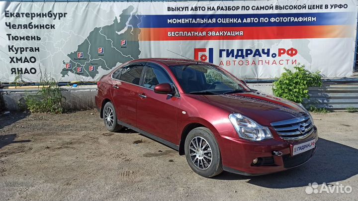 Стеклоподъемник механ. задний правый Nissan Almera