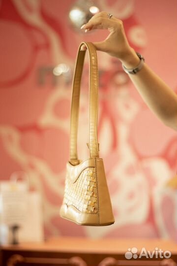 Сумка винтажная с длинной ручкой