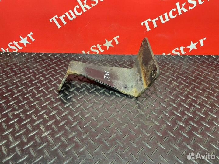 Кронштейн глушителя основного Man TGS