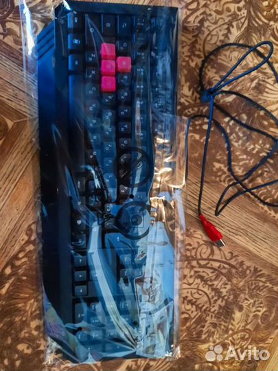 Игровая клавиатура с подсветкой