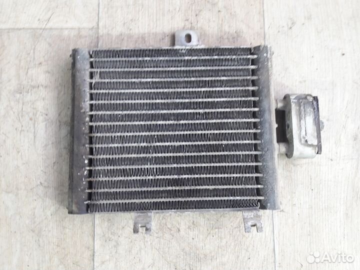 Радиатор маслянный Mercedes W220 A2155000000