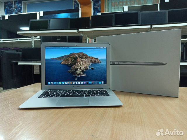 MacBook Air 2017/i5/8GB/Intel Hd/128GB SSD/13.3