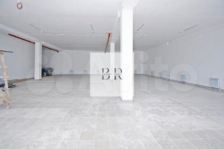 Торговая площадь парковка ремонт от 100- 269 м²