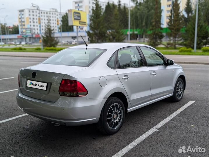 Volkswagen Polo 1.6 AT, 2013, 99 700 км