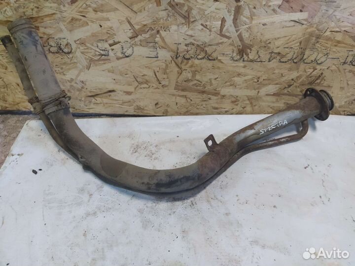 Горловина топливного бака Kia Spectra 1.6