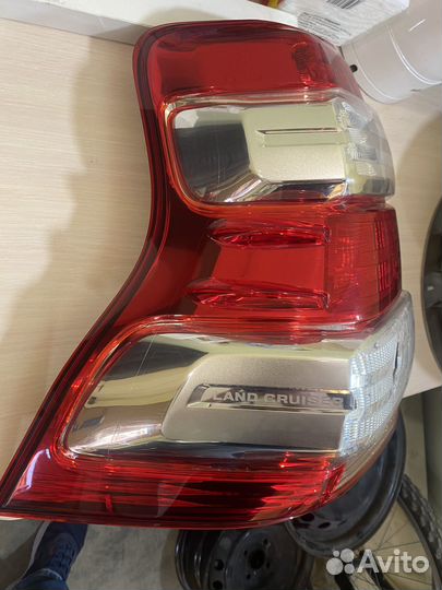 Фара задняя левая toyota land cruiser prado 150