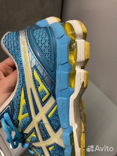 Кроссовки женские asics 40 размер