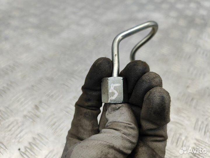 Трубка топливная Bmw X5 F15 3.0 N57D30А 235-258