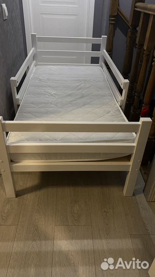 Детская кровать 140х70 с матрасом
