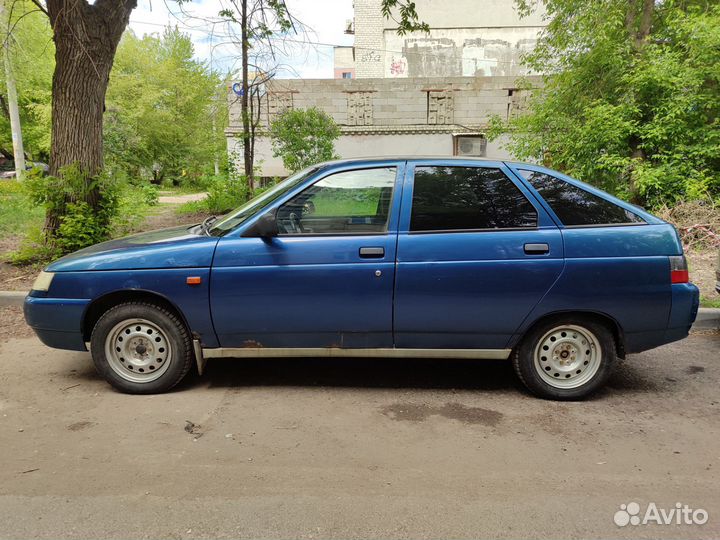 ВАЗ 2112 1.6 МТ, 2005, битый, 81 000 км