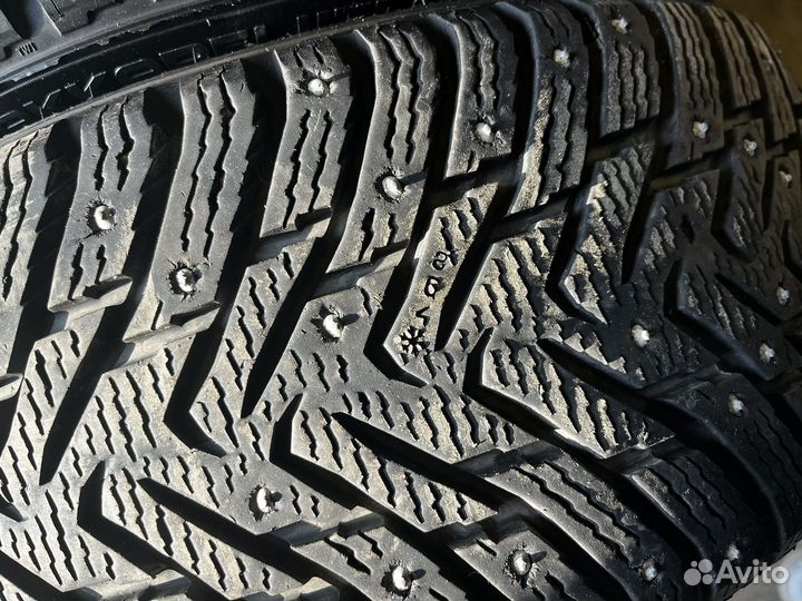 Nokian Tyres Hakkapeliitta 8 225/45 R19 96T