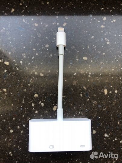 Переходник с lighting на vga и USB-C