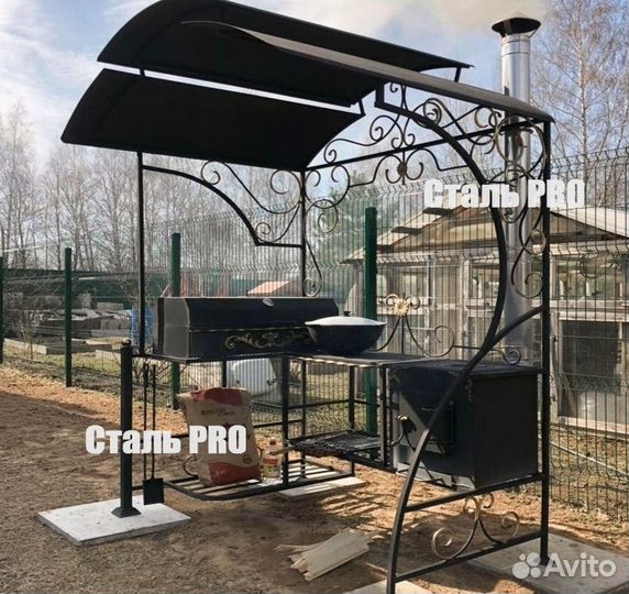 Мангал с крышей кованый