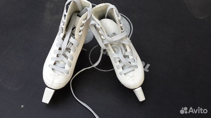 Коньки фигурные детские