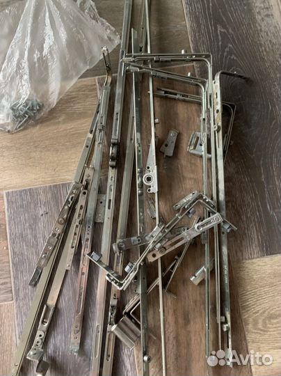 Оконная фурнитура