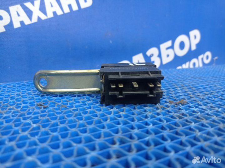 Реле Geely Mk седан MR479QA 2014