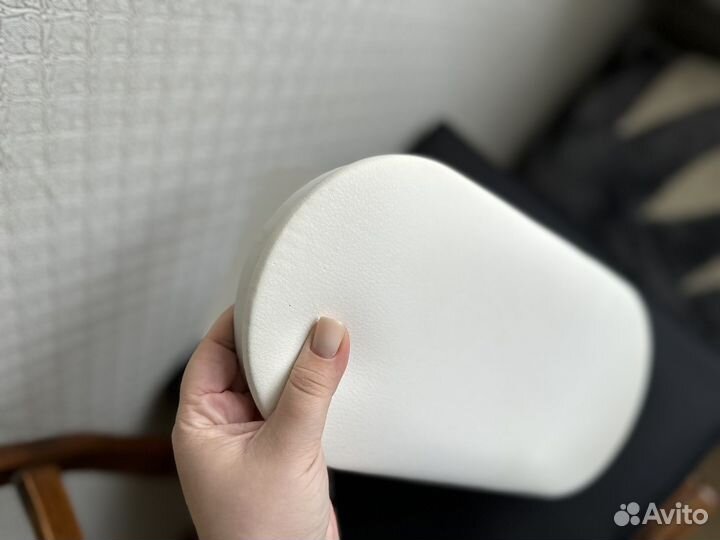 Подставка для рук маникюрная, пылесос для маникюра