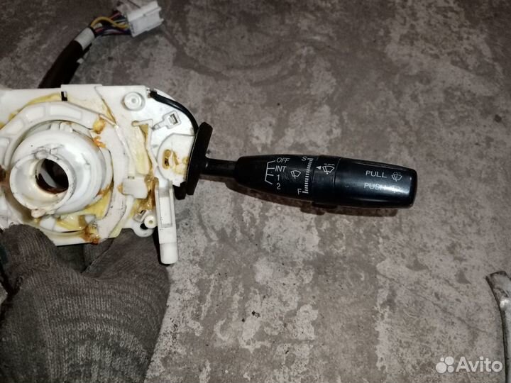 Переключатель подрулевой на Киа Спортадж 03г