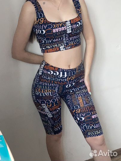 Спортивный костюм женский новый