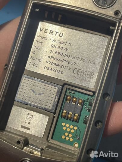 Vertu Ascent Ti, 4 ГБ