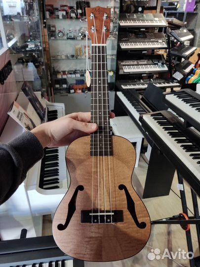 Укулеле Martin Romas MR-02