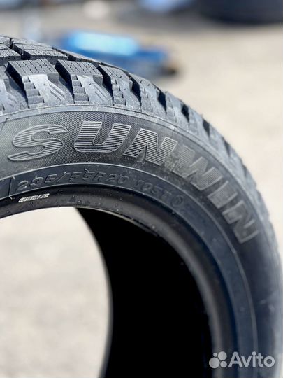 Sunwide Sunwin 235/50 R19 105H