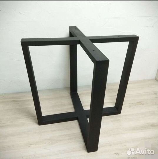 Металлическое подстолье лофт