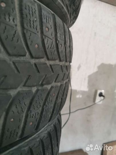 Bridgestone Ice Cruiser 5000 195/60 R15 88T