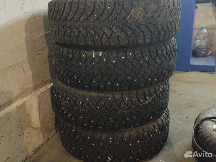 Nokian Tyres Hakkapeliitta 4 6.50/65 R15