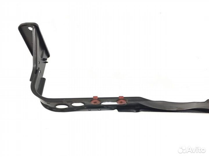 Балка под радиатор передняя Ford Focus 1.6L