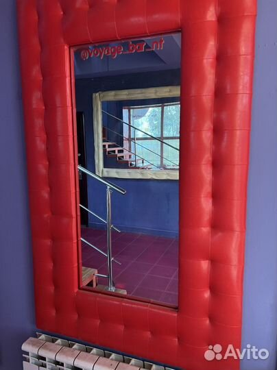 Зеркало интерьерное